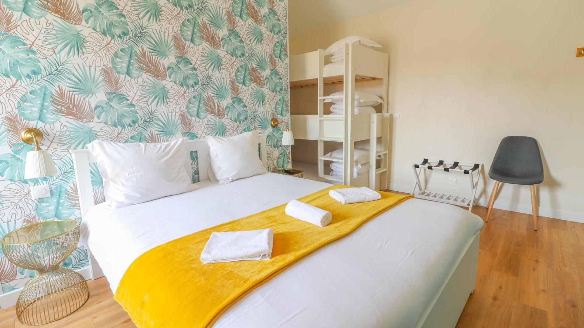 Guest House Close To Disney! Montevrain Bagian luar foto